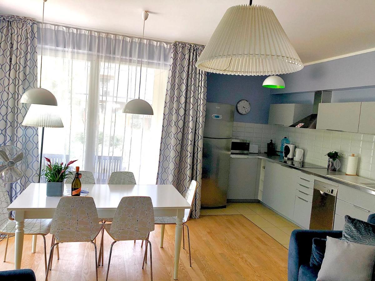 Apartament Family Beach Przy Golden Tulip Lägenhet Miedzyzdroje Exteriör bild