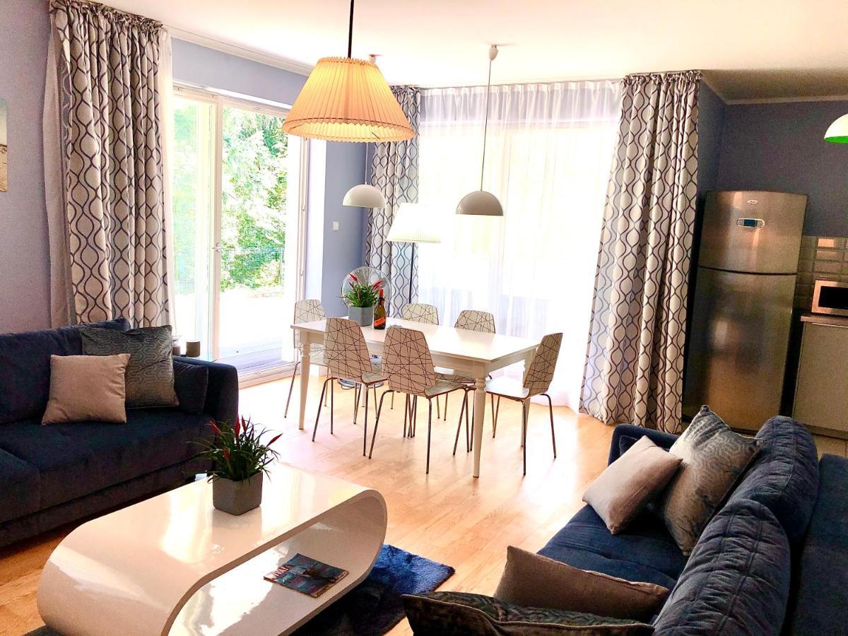 Apartament Family Beach Przy Golden Tulip Lägenhet Miedzyzdroje Exteriör bild